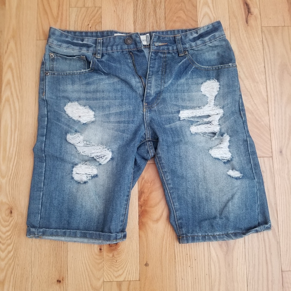 ZARA JEAN SHORTS SIZE 32 WAIST